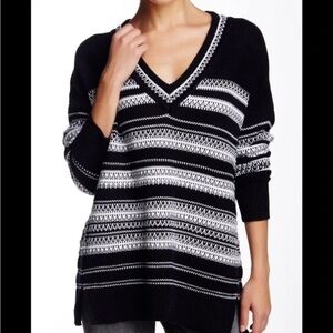 Vince Navy Blue and White V-Neck Cotton Knit Vintage Fair Isle Sweater Medium